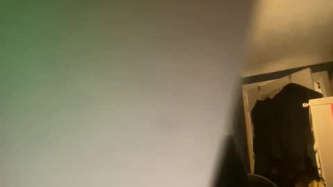 stranger66666 online show from 11/11/25, 04:29