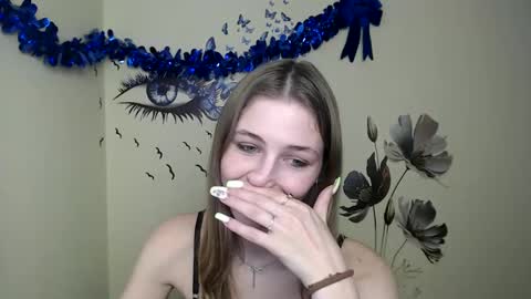 Snapshot of stranger_giirl chatting on 01/09/25, 09:59 Amalia online show from 01/09/25, 09:59