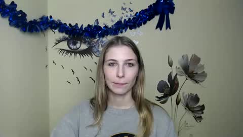 Snapshot of stranger_giirl chatting on 01/09/25, 04:06 Amalia online show from 01/09/25, 04:06