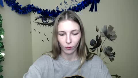 Snapshot of stranger_giirl chatting on 01/30/25, 07:15 Amalia online show from 01/30/25, 07:15