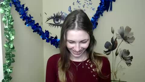 Snapshot of stranger_giirl chatting on 02/14/25, 07:17 Amalia online show from 02/14/25, 07:17