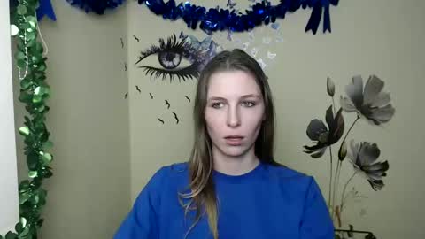 Snapshot of stranger_giirl chatting on 02/15/25, 04:23 Amalia online show from 02/15/25, 04:23