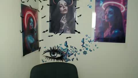 Snapshot of stranger_giirl chatting on 03/07/25, 02:23 Amalia online show from 03/07/25, 02:23