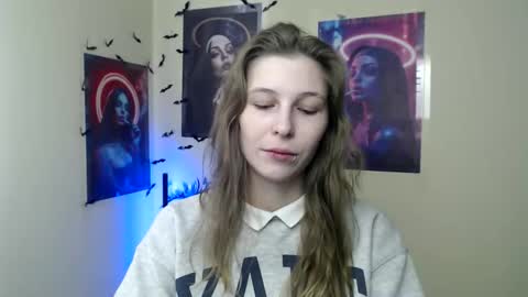 Snapshot of stranger_giirl chatting on 02/11/26, 01:05 Amalia online show from 02/11/26, 01:05