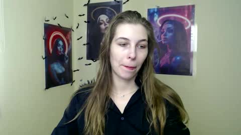 Snapshot of stranger_giirl chatting on 02/23/26, 12:46 Amalia online show from 02/23/26, 12:46