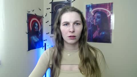 Snapshot of stranger_giirl chatting on 02/28/26, 07:09 Amalia online show from 02/28/26, 07:09