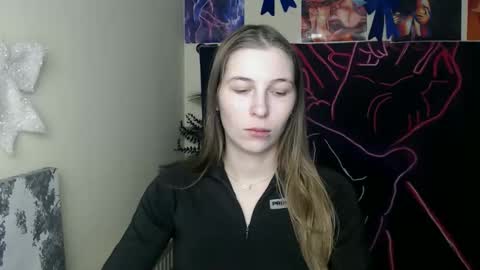 Snapshot of stranger_giirl chatting on 03/04/26, 06:52 Amalia online show from 03/04/26, 06:52