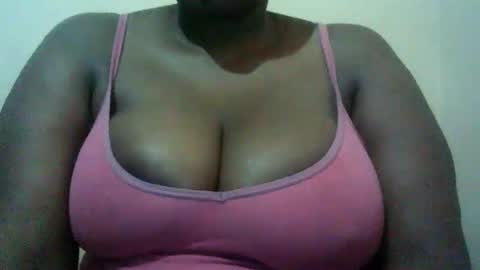 Snapshot of strangerdanger_2 chatting on 10/29/25, 10:39 strangerdanger_2 online show from 10/29/25, 10:39