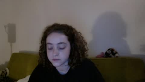 Strawberrylotsacake online show from 05/24/26, 10:42
