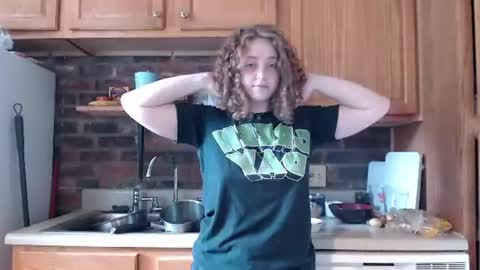 Strawberrylotsacake online show from 06/22/26, 05:32