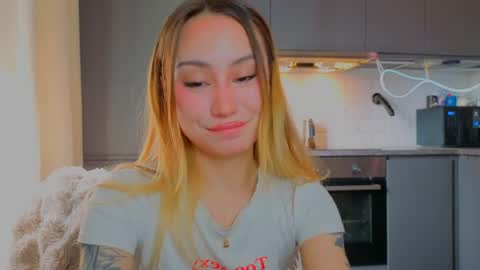 Tati and Lola online show from 05/09/26, 12:32