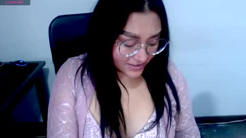 strawlux online show from 03/20/26, 05:12