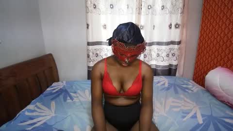 streetlioness online show from 09/15/25, 02:28