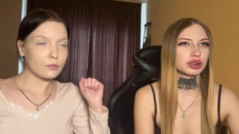 Snapshot of streis_mua chatting on 02/26/26, 10:25 Streis open pvt online show from 02/26/26, 10:25