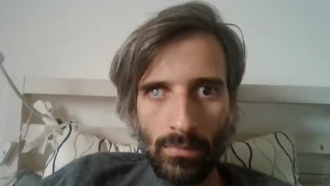 Snapshot of stroke1 chatting on 02/03/26, 09:47 stroke1 online show from 02/03/26, 09:47