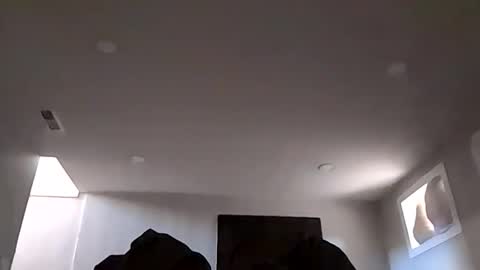 Cumallcumnow online show from 04/08/26, 05:35