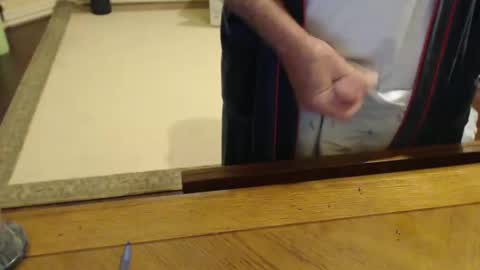 Snapshot of stromg2000 chatting on 03/14/26, 01:27 stromg2000 online show from 03/14/26, 01:27