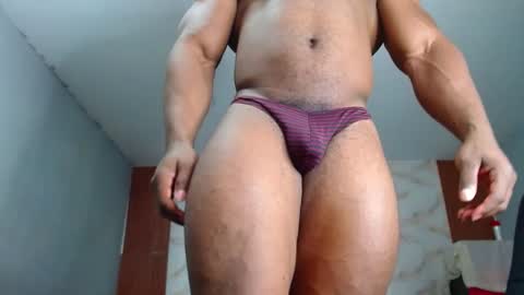 strong_george1 online show from 02/13/25, 12:46