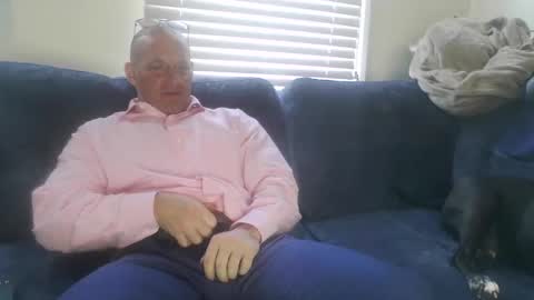 StrongAndHard online show from 11/04/25, 09:36