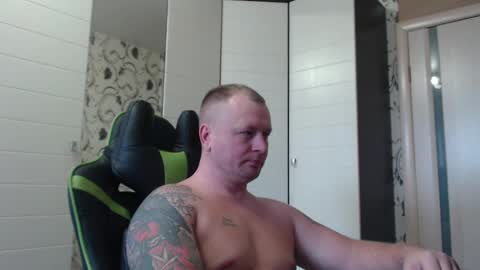 Alex online show from 03/01/25, 01:29