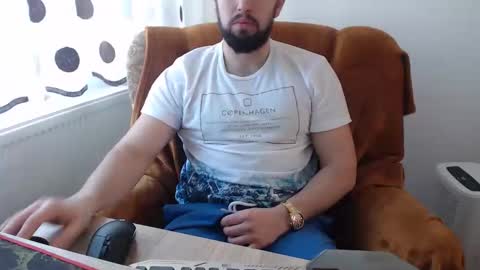 Snapshot of strongcoffee10 chatting on 03/06/26, 09:50 StrongCoffee online show from 03/06/26, 09:50