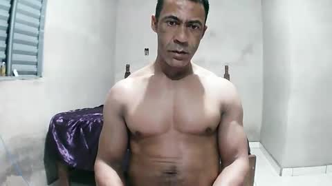 strongdaddyfantastic online show from 04/28/26, 06:07