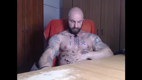 StrongIvan online show from 11/17/25, 06:57