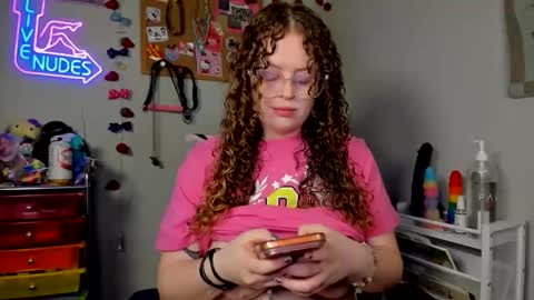 Strwbby online show from 05/13/26, 05:38