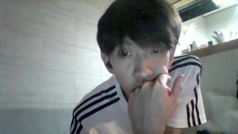 Snapshot of sttkm chatting on 05/27/26, 04:37 Asian boy online show from 05/27/26, 04:37