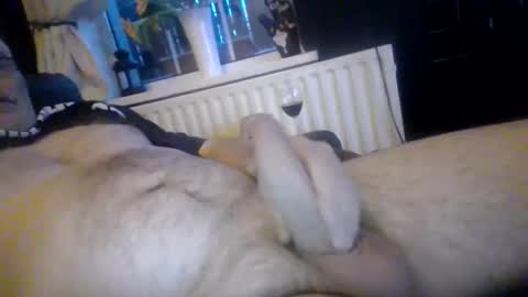 Snapshot of stud_1975 chatting on 01/18/26, 08:18 stud_1975 online show from 01/18/26, 08:18