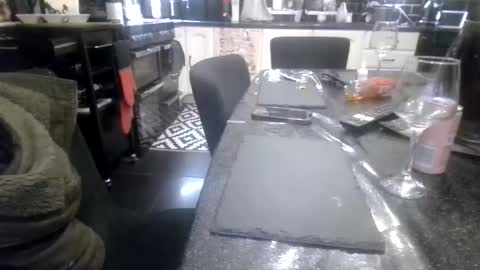 Snapshot of stud_1975 chatting on 01/19/26, 12:03 stud_1975 online show from 01/19/26, 12:03