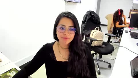 studcb_ online show from 02/05/25, 01:58