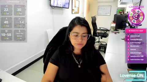 studcb_ online show from 06/06/26, 02:55