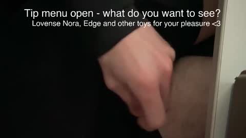 Snapshot of studentcurious chatting on 03/18/26, 04:10 CuriousStudentBi online show from 03/18/26, 04:10