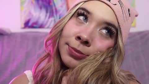 Snapshot of students_porn chatting on 12/26/24, 08:32 students_porn online show from 12/26/24, 08:32