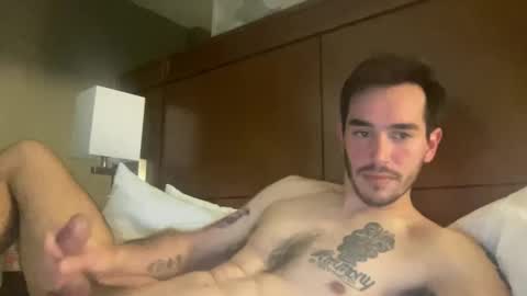 Snapshot of studleydooright420 chatting on 12/07/24, 02:20 studleydooright420 online show from 12/07/24, 02:20