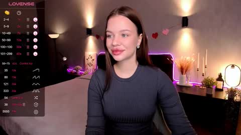 Mary online show from 11/21/25, 07:07