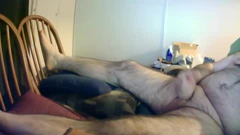Snapshot of stugots42 chatting on 12/27/24, 02:36 stugots42 online show from 12/27/24, 02:36