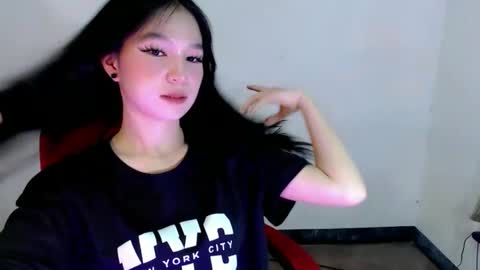 Snapshot of stunning_floriexx chatting on 05/10/26, 09:14 IM FLORIE online show from 05/10/26, 09:14