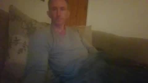 Snapshot of stuuuey73 chatting on 04/30/26, 11:09 stuuuey73 online show from 04/30/26, 11:09