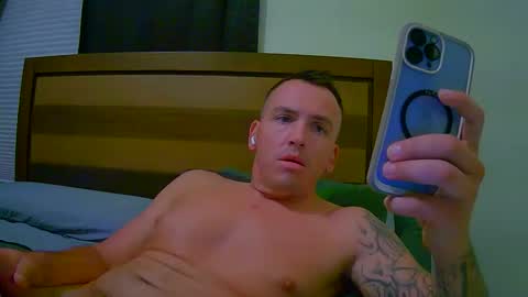 Snapshot of styles1003 chatting on 09/15/25, 04:34 styles1003 online show from 09/15/25, 04:34