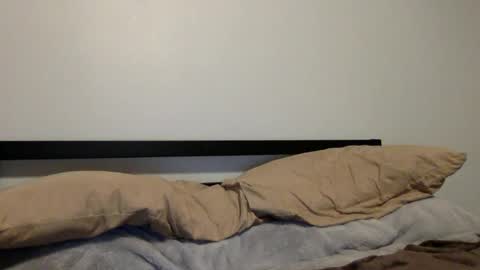 suaveces online show from 09/22/25, 01:40