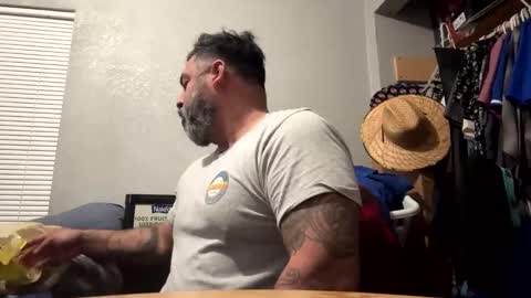 suavecito67 online show from 12/16/25, 03:11