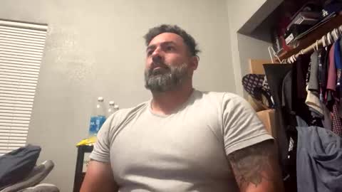 Snapshot of suavecito67 chatting on 03/03/26, 03:56 suavecito67 online show from 03/03/26, 03:56