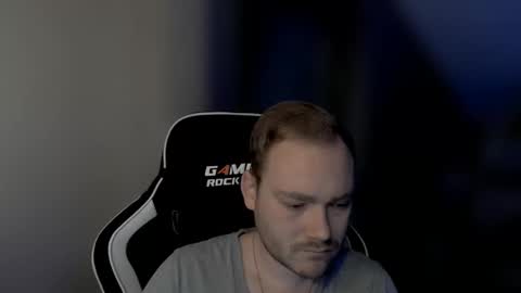 Snapshot of sub_austr chatting on 10/04/25, 12:52 sub_austr online show from 10/04/25, 12:52