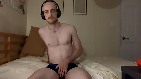 Snapshot of sub_boy0_0 chatting on 10/16/25, 04:13 sub_boy0_0 online show from 10/16/25, 04:13