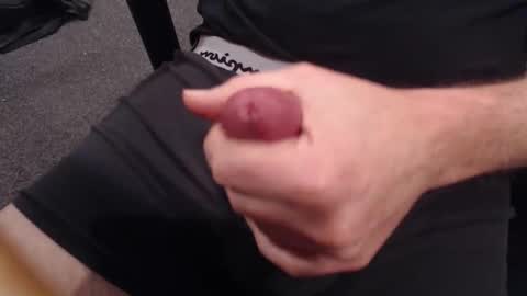 Snapshot of sub_to_serve chatting on 11/21/25, 07:12 sub_to_serve online show from 11/21/25, 07:12