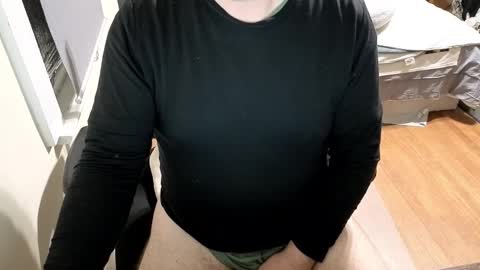 Snapshot of subbrian chatting on 12/15/25, 06:28 subbrian online show from 12/15/25, 06:28