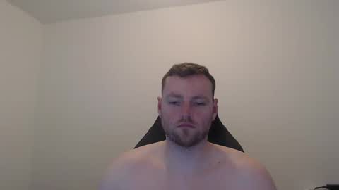 Snapshot of subforplay chatting on 05/04/26, 01:23 subforplay online show from 05/04/26, 01:23