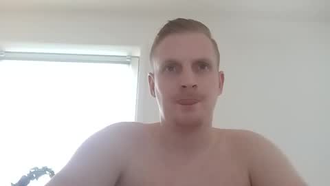 Snapshot of subforserve chatting on 02/25/25, 10:15 subforserve online show from 02/25/25, 10:15